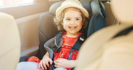Kindersitz im Auto